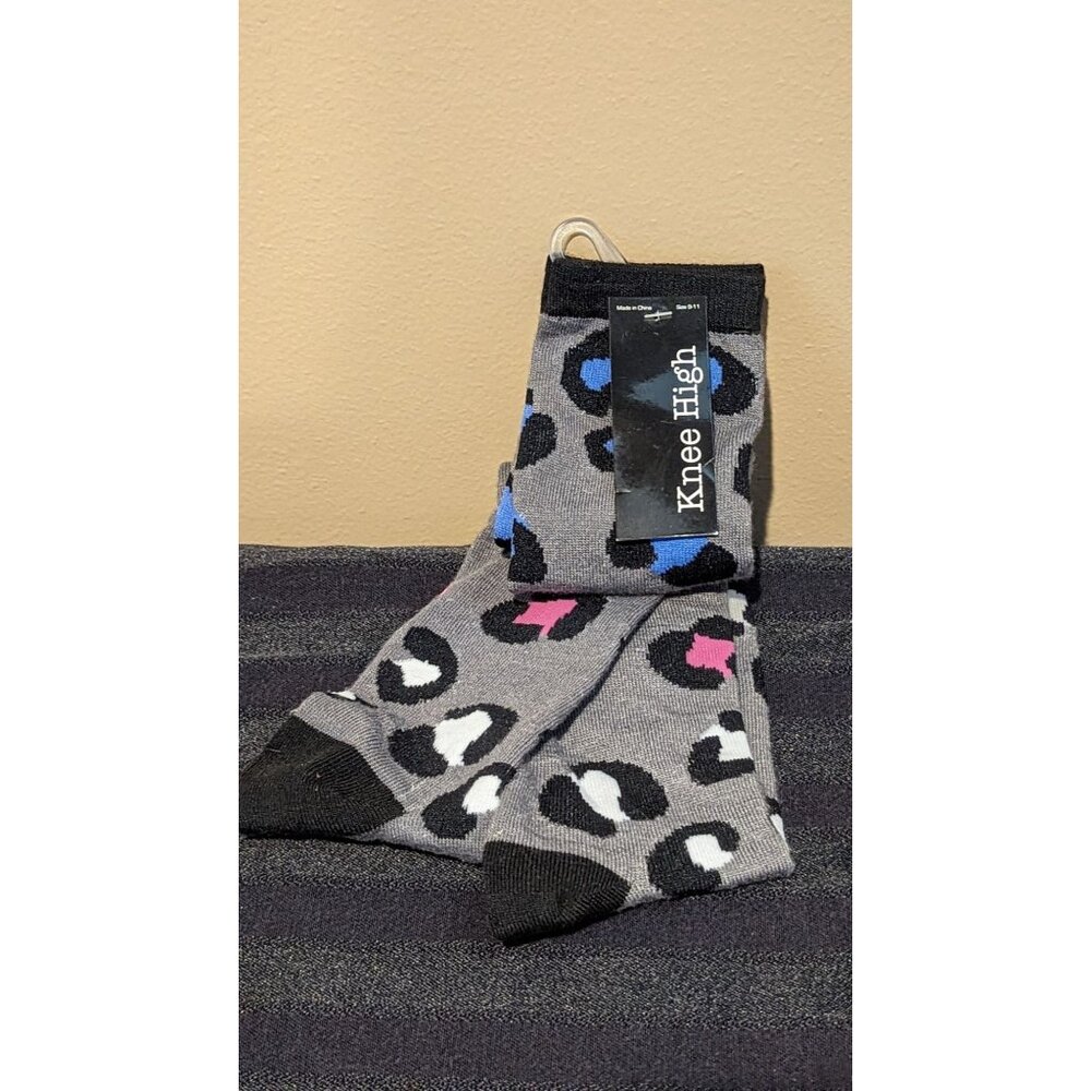 Knee High Socks With Colorful Leopard Print Size 9-11